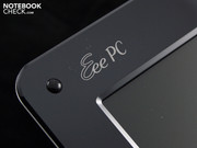 O Eee PC 1001P tem uma tela fosca.