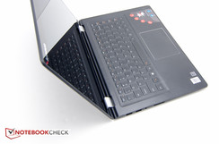 O Lenovo Yoga 3 14 pode parecer um portátil convencional ...