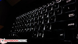 A iluminação do teclado com até 3 níveis de intensidade