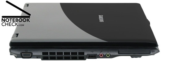 Lado Esquerdo: VGA, Aberturas de Ventilação, 1x USB-2.0, Microfone, Fones, ExpressCard/54