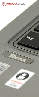 Em qualquer caso, o Tecra Z50 é um sólido companheiro no escritório.