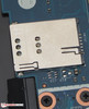 A Lenovo integra um slot para cartão SIM. No entanto, um modem ou as antenas correspondentes não estão disponíveis.