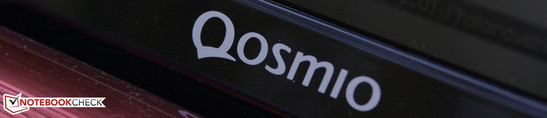 Qosmio X770-11C: Será que a Toshiba substitui o painel HD+ de qualidade deficiente do 10J com um painel Full HD com mais contraste?