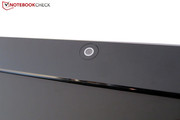 A Acer instala uma webcam de 1,3 megapixels.
