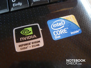 Uma Nvidia Geforce G 102M com 512 MByte DDR2 VRAM e um Intel Core 2 Duo T6400 estão no K50IN