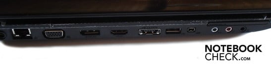 Lado Esquerdo: entrada DC, RJ45 gigabit LAN, VGA, entrada para tela, HDMI, combo eSATA/USB 2.0, USB 2.0, Firewire, 54mm ExpressCard, 3x áudio(linha de entrada, microfone, fones + S/PDIF)