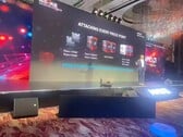 A AMD exibiu duas novas CPUs AM5 em um evento recente (imagem via HXL on X)