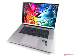Em revisão: HP ZBook Studio 16 G9. Amostra do dispositivo fornecido pela HP Alemanha.