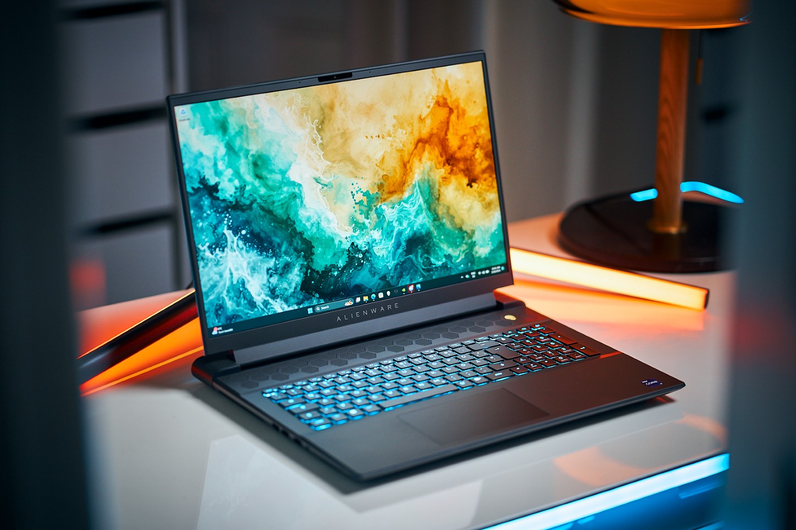 Análise do laptop Alienware m18 R2: Passando do Core i9-13980HX