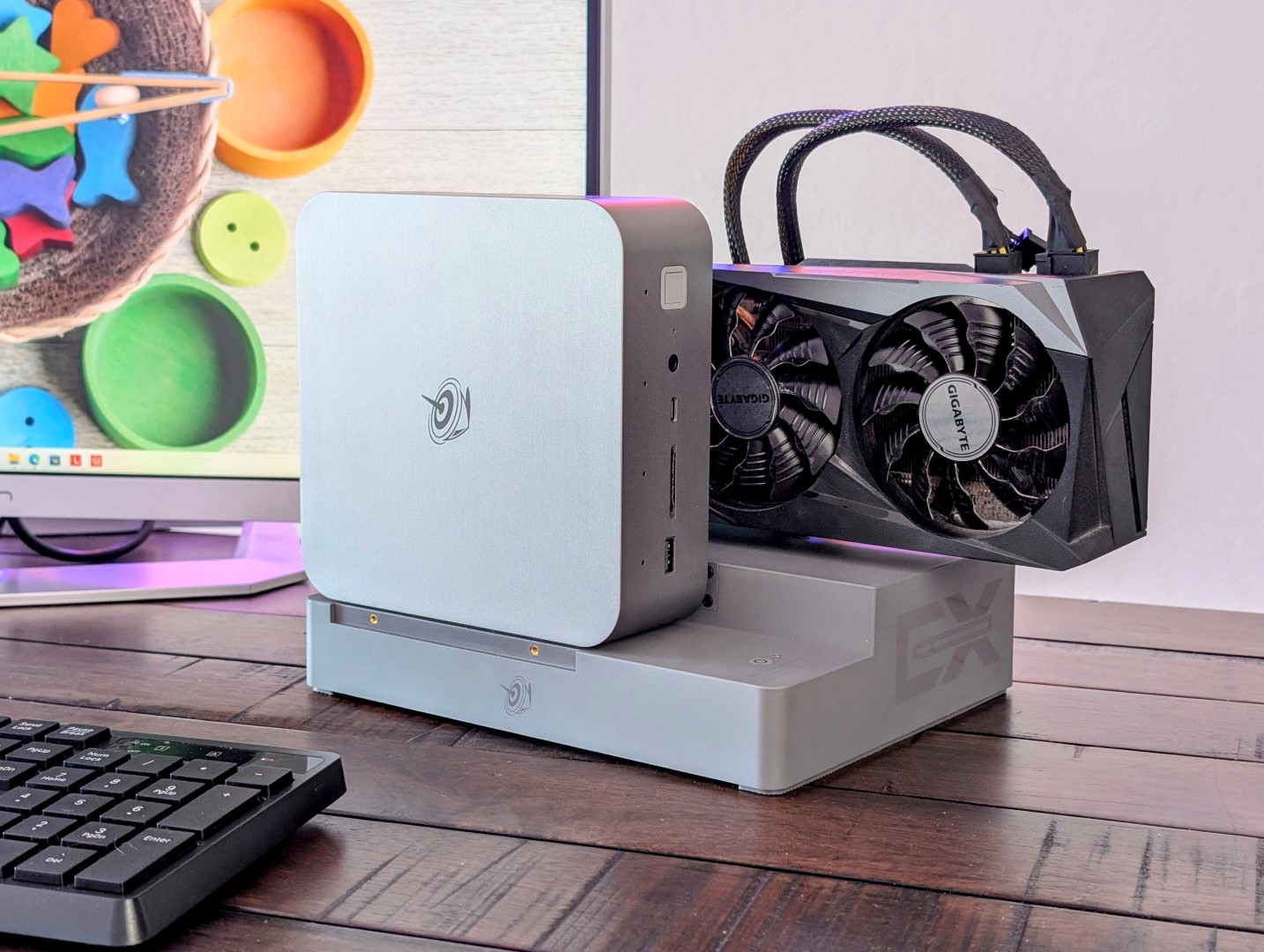 Análise do mini PC Beelink GTI12 Ultra EX Docking Station: Mais