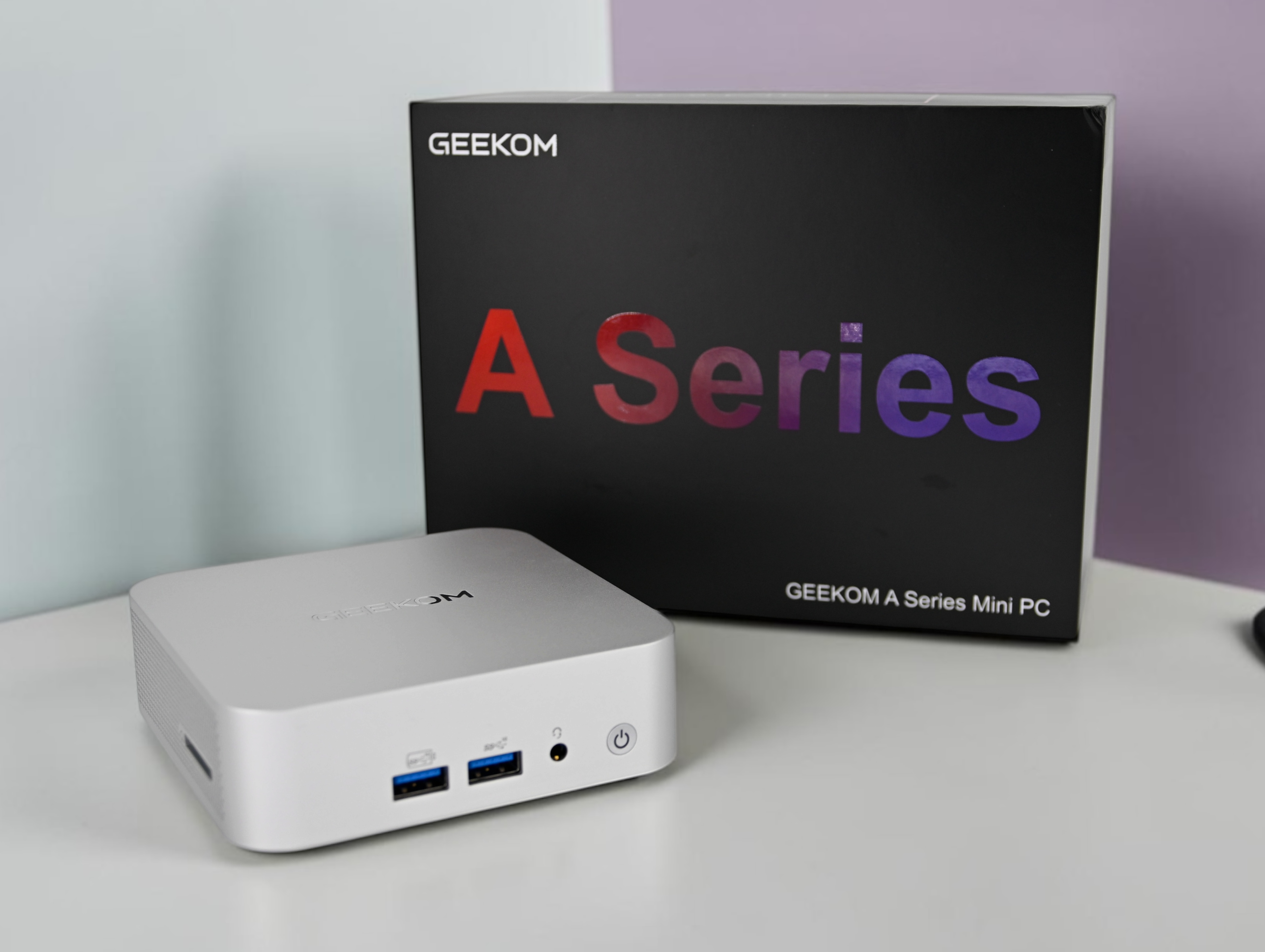 Geekom A5 Pro 2026 com AMD Ryzen APU: Mini PC compacto e eficiente