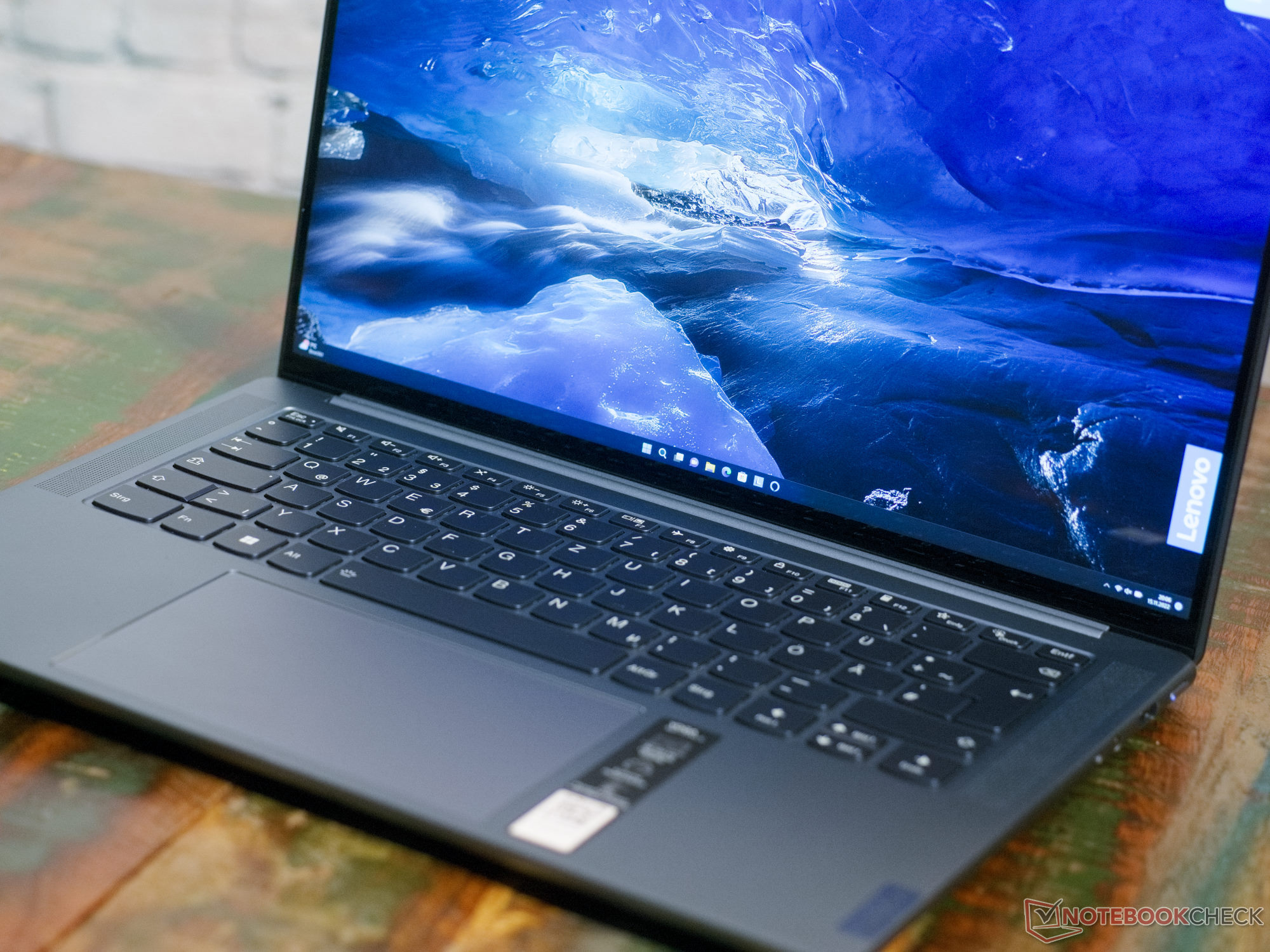 Revisão do laptop Lenovo Yoga Slim 7i Pro X: Elegante laptop