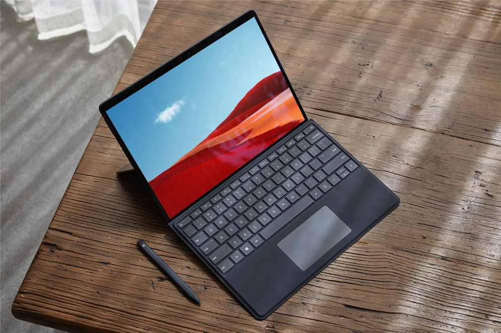 Surface Pro X 2020 faturado para lançamento em outubro com processador  Microsoft SQ2 personalizado e suporte a aplicativos de 64 bits -  NotebookCheck.net News