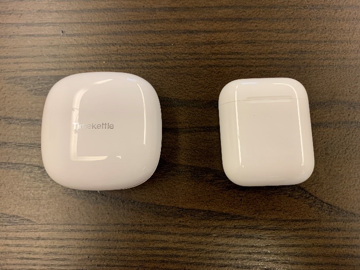 Estojo TimeKettle (esquerda) vs. Apple Estojo AirPods (direita)
