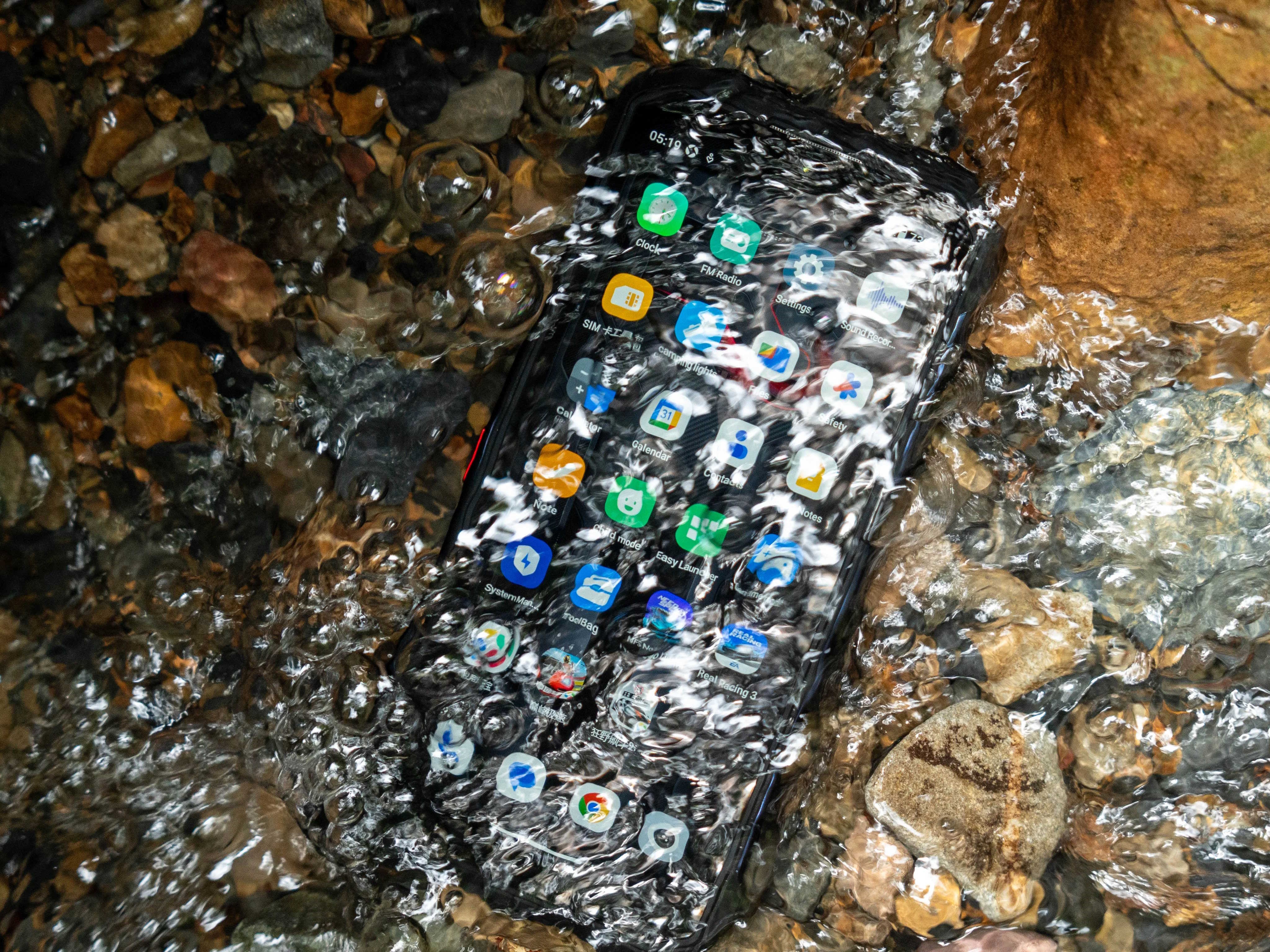 Hyper 7 H2o2 Hyper 7 Pro 5G: O novo smartphone para uso externo vem com uma poderosa ...