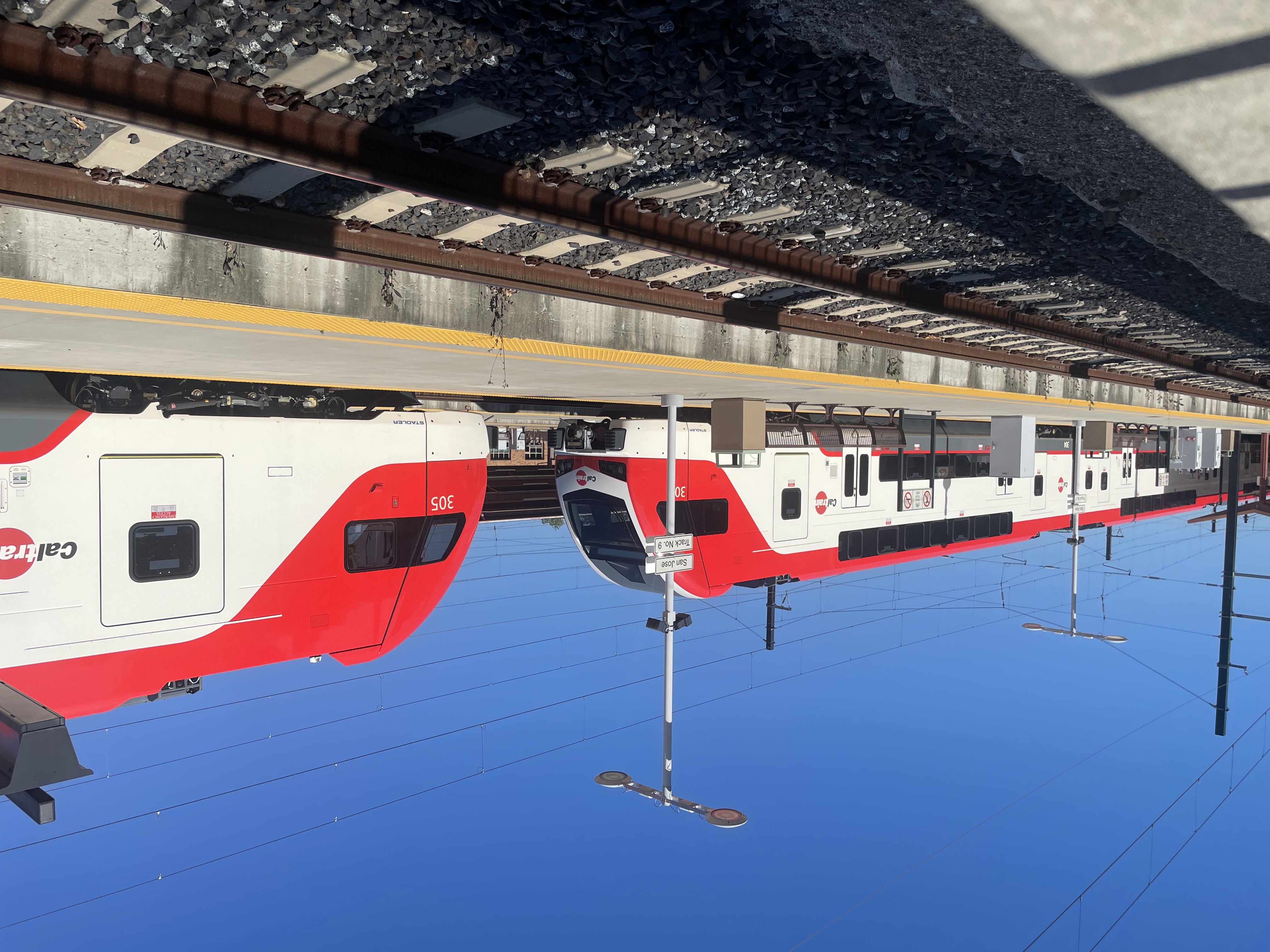 Val Train Caltrain: A nova linha de trens elétricos do Vale do Silício está ...