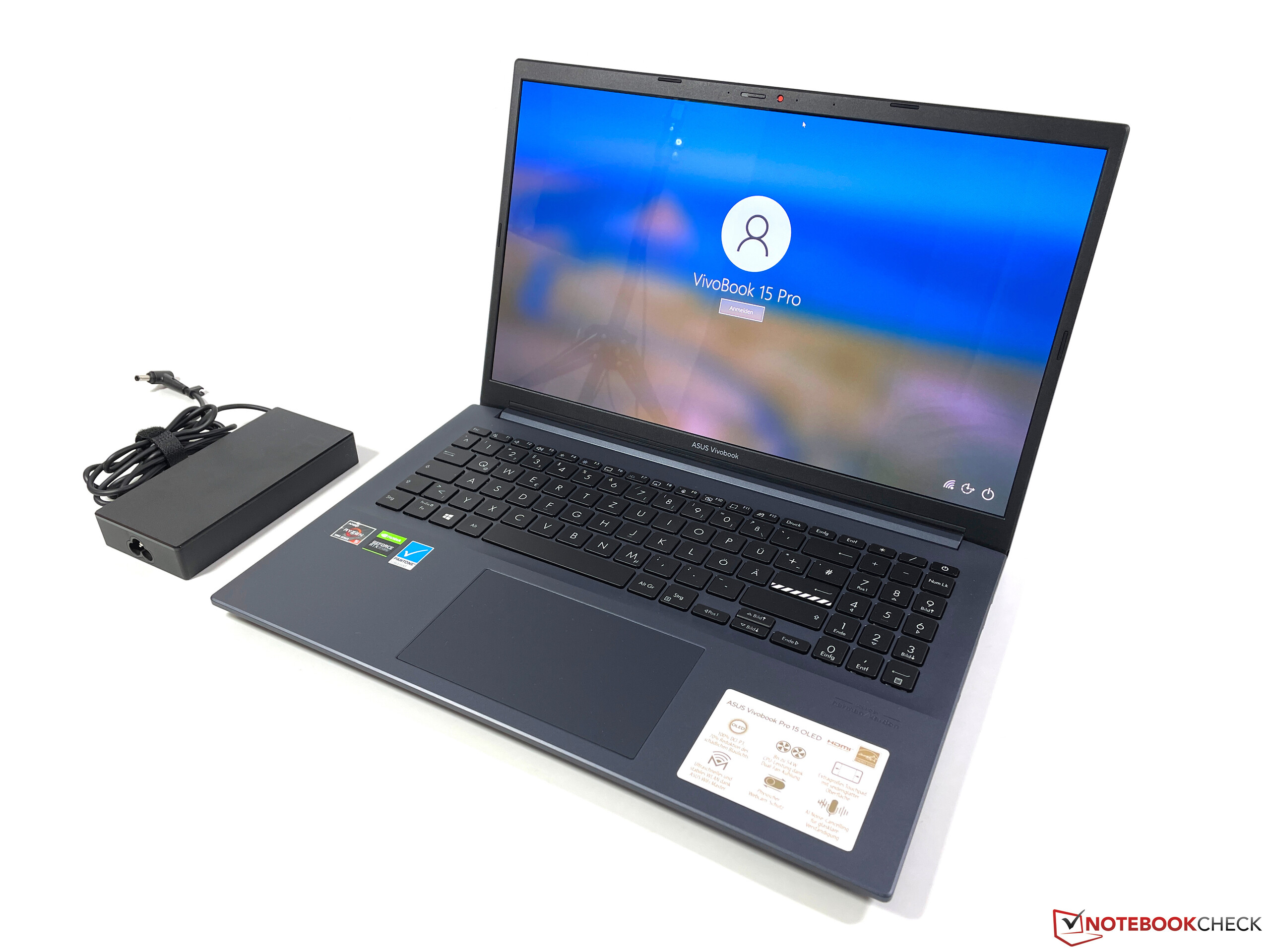 Asus VivoBook 15 Pro revisão OLED: Laptop multimídia de baixo