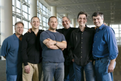 A equipe de liderança Apple em 2007, por ocasião do primeiro lançamento do iPhone. (Imagem: Jonathon Sprague/Redux)