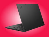 O ThinkPad E14 Gen 8 pesa a partir de 1,34 kg.