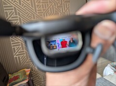 Xreal One Pro conectado ao MacBook Air