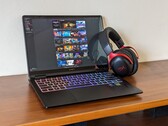 Análise do laptop HP Omen Transcend 14: Vale a pena considerar a alternativa Razer Blade