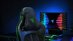 A Razer até faz agora encostos de cabeça Chroma. (Fonte: Razer)