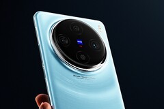 O Vivo X100 Pro aparentemente será oferecido na chique cor &quot;Celestial Blue&quot;. (Fonte da imagem: Vivo)