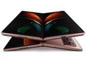 O suporte S-Pen no Galaxy Z Fold 3 poderia tornar redundante a linha de notas Galaxy (Fonte de imagem: Samsung) 