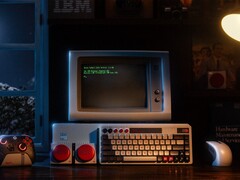 O 8BitDo Retro 68 Keyboard - NES 40th Limited Edition é um teclado todo em metal com um layout de 68 teclas. (Fonte da imagem: 8BitDo)