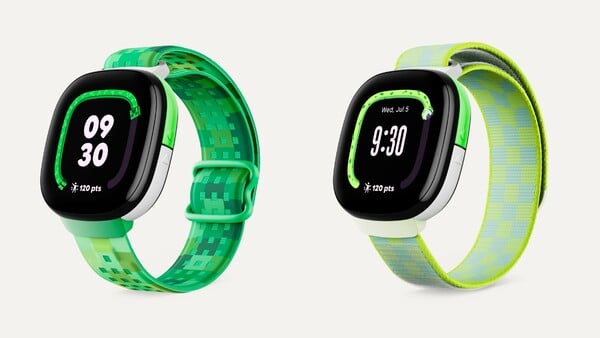 Fitbit Ace LTE Minecraft e Space Bacon bands. (Fonte da imagem: Google)
