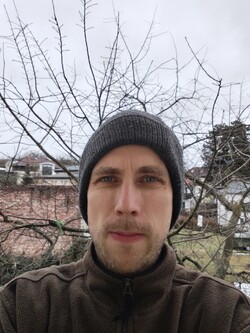 Selfie com a câmera frontal de 32 MP