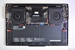 Uma análise do Lenovo ThinkPad X9-15p Gen 1 Aura Edition