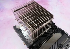 O NH-P1 de Noctua está mantendo o Ryzen 9 7900 frio sem nenhum ruído. (Fonte de imagem: Club386)