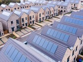 Novas construções com instalação solar no telhado no Reino Unido (Fonte da imagem: SNRG)