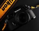 A Nikon poderá em breve passar a ser propriedade da gigante óptica EssilorLuxottica.