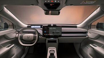 O centro digital do Volvo EX60: Uma grande tela sensível ao toque e um minimalismo rigoroso caracterizam o cockpit, totalmente no estilo da estética do Apple. (Fonte da imagem: Volvo)
