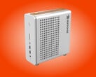 O iBuyPower Pro AMD AI Halo Mini PC está disponível em um único acabamento.
