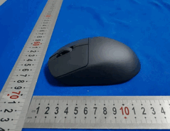 Imagem vazada do Pulsar X3 CrazyLight. (Fonte da imagem: FCC via Reddit)