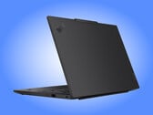O mais recente ThinkPad X13 da Lenovo mede 299 x 207 x 9,85~13,35 mm.