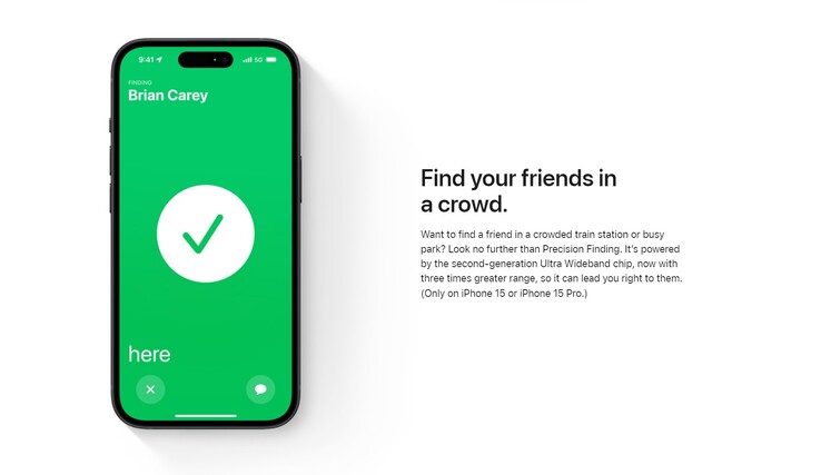 Graças ao Precision Finding no iPhone 15 e no iPhone 15 Pro, o senhor também pode encontrar seus amigos em uma multidão.