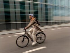 A e-bike Decathlon Btwin LD 940E Connect chegou a mais mercados. (Fonte da imagem: Decathlon)