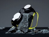 Diz-se que o Form Smart Swim 2 Pro é significativamente mais robusto do que o modelo básico graças ao Gorilla Glass 3. (Fonte da imagem: Form)