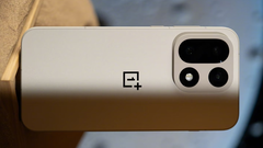 O OnePlus 15 (Fonte da imagem: Weibo)