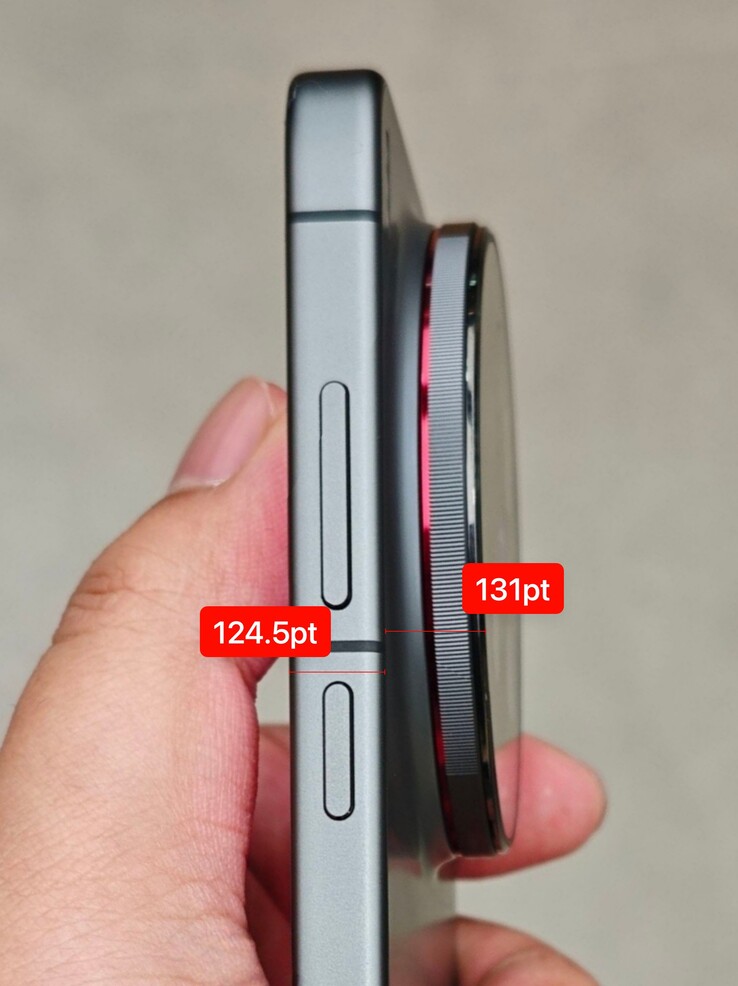 As medidas da imagem renderizada do Vivo X300 Ultra sugerem que a câmera é mais espessa do que o resto do corpo