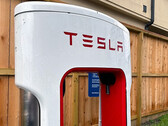 Os Superchargers da Tesla continuam sendo vandalizados (imagem: KPRC Click2Houston)