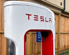 Os Superchargers da Tesla continuam sendo vandalizados (imagem: KPRC Click2Houston)