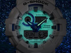 Os relógios Casio GA110HDS-7A e GA700HDS-7A (foto) apareceram na Zumiez. (Fonte da imagem: Casio)