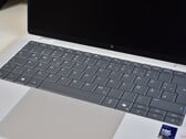 O teclado removível pelo usuário do HP EliteBook X G2i 14.