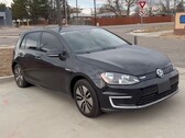 Um Volkswagen e-Golf 2016 usado foi testado por um YouTuber focado em EV (Imagem: Out of Spec Reviews)
