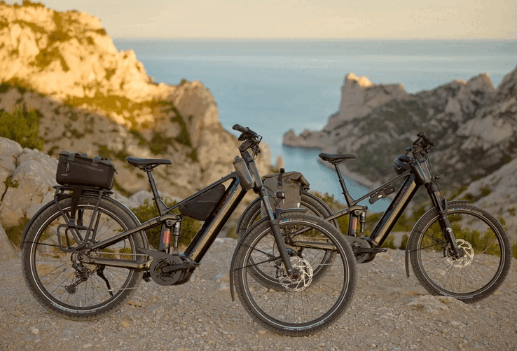 A bicicleta elétrica Allant+ FS está disponível em duas versões